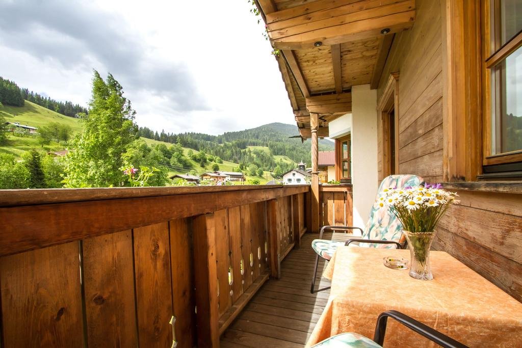 Ferienhaus Niedermoser — 4-Star Luxury Hotel in Leogang, Austria