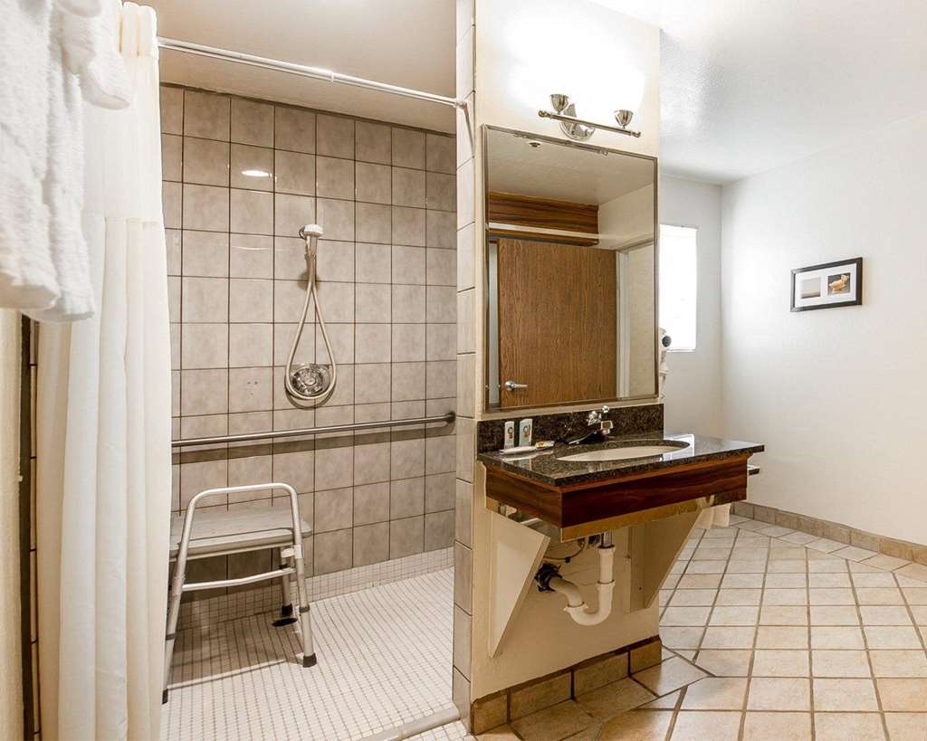 Quality Inn Petaluma Sonoma - photo 26