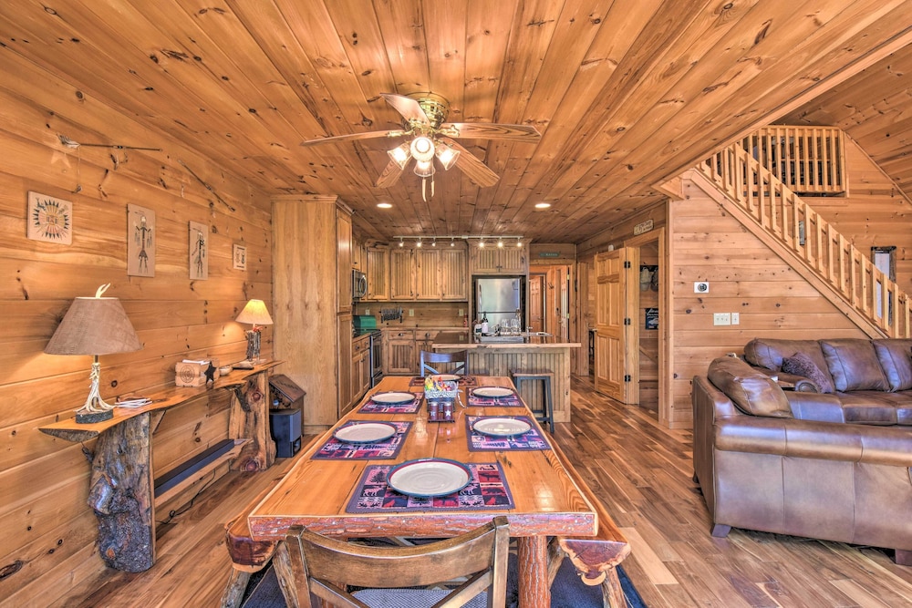Dreamy Ellijay Resort Cabin with Game Room And Decks - photo 6