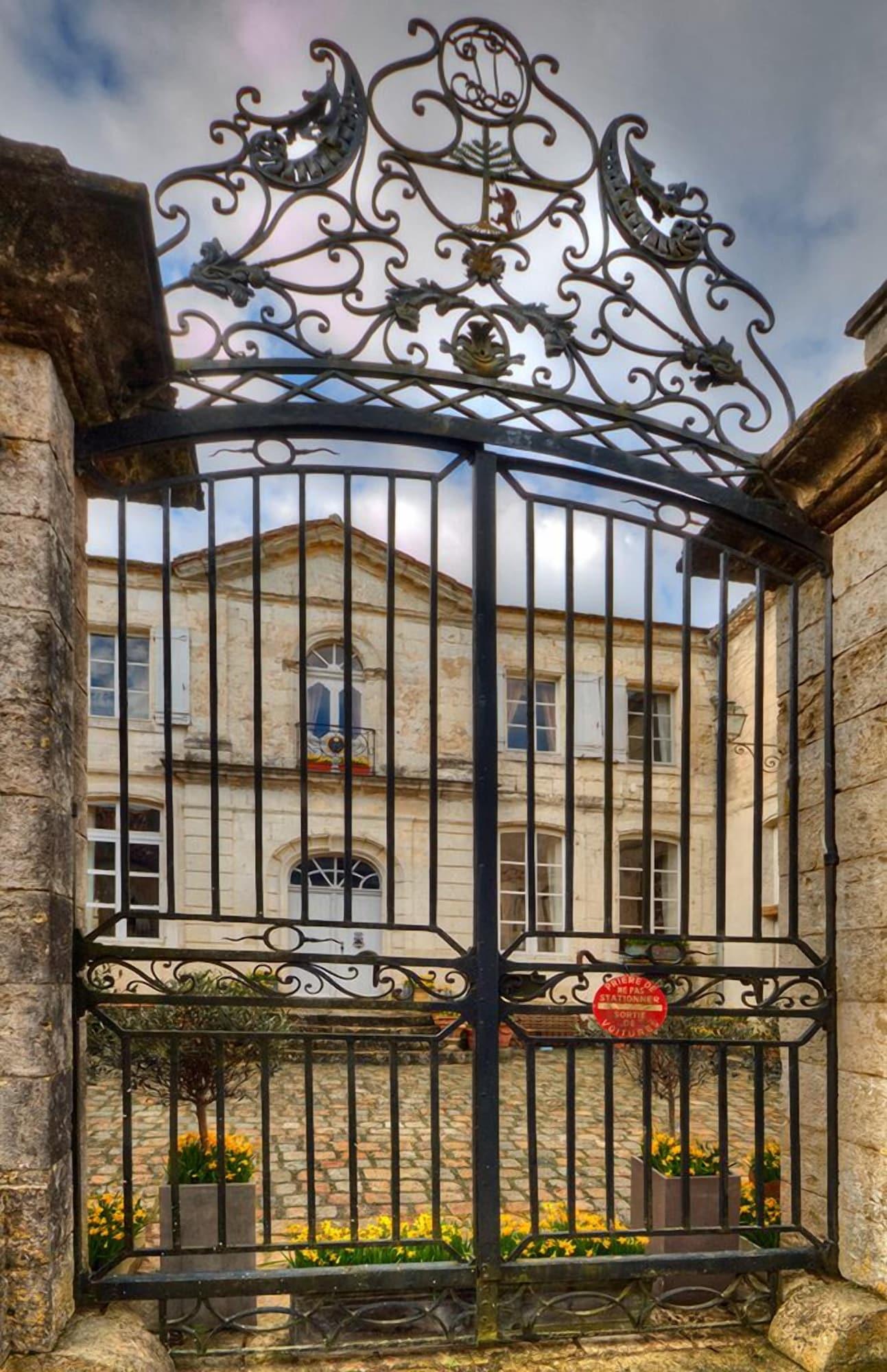 Hôtel de Cours de Thomazeau - last minute hotel in Paris