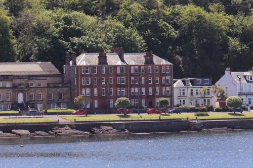 Bellevue Bute Luxury 2 bedroom sea view flat — 4-Star Luxury Hotel in Rothesay, United Kingdom