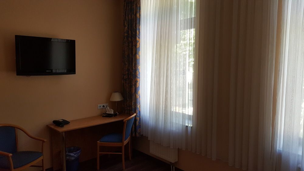 Hotel Europa — Krefeld — photo 4