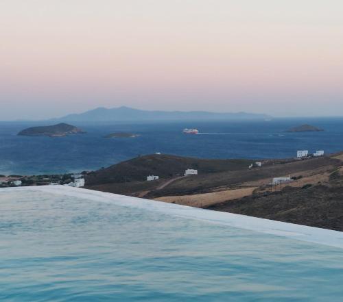 Tou Mikrou Voria — Agios Petros — photo 3