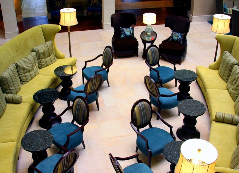 Quality Suites Convention Center Hotel - photo 12