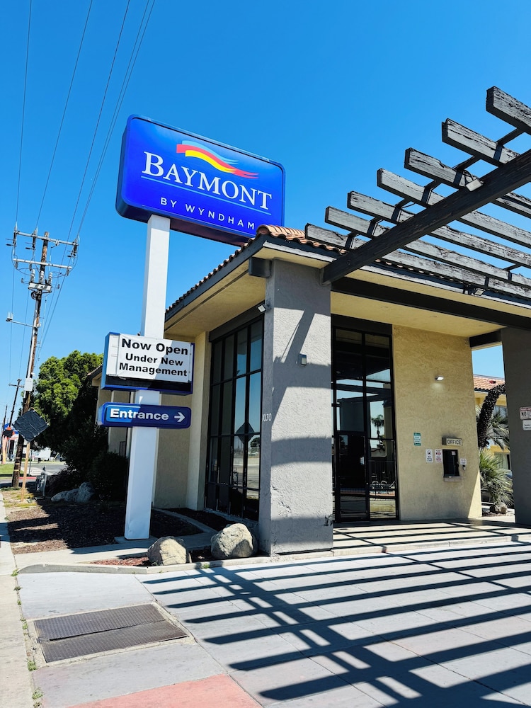 Baymont by Wyndham Bakersfield - photo 25