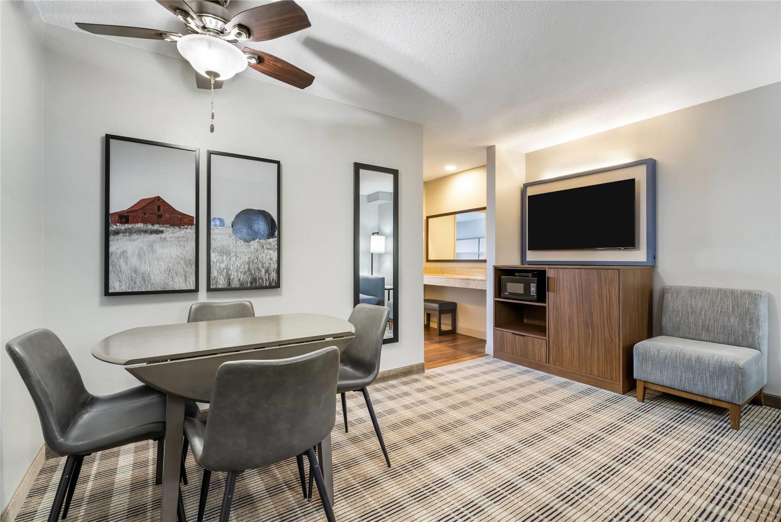 AmericInn by Wyndham Valley City Conference Center - photo 23