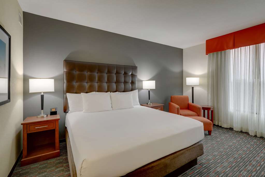 Drury Inn & Suites Charlotte Arrowood - photo 29