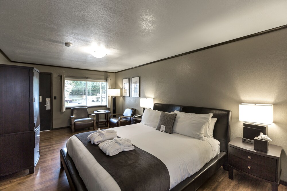 Earthbox Inn & Spa - photo 4