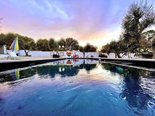 Luxury Country Villa Con Piscina Mare Bandiera Blu — 4-Star Luxury Hotel in Maruggio, Italy