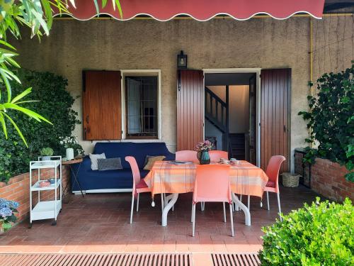 Fanaberia By Case al Lago — 4-Star Luxury Hotel in Ponti Sul Mincio, Italy