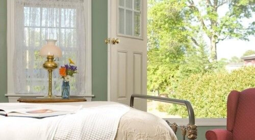 The Carriage House Inn Bed & Breakfast - photo 25