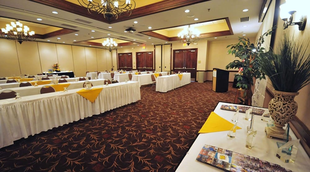 DoubleTree by Hilton Hotel Rocky Mount - photo 23