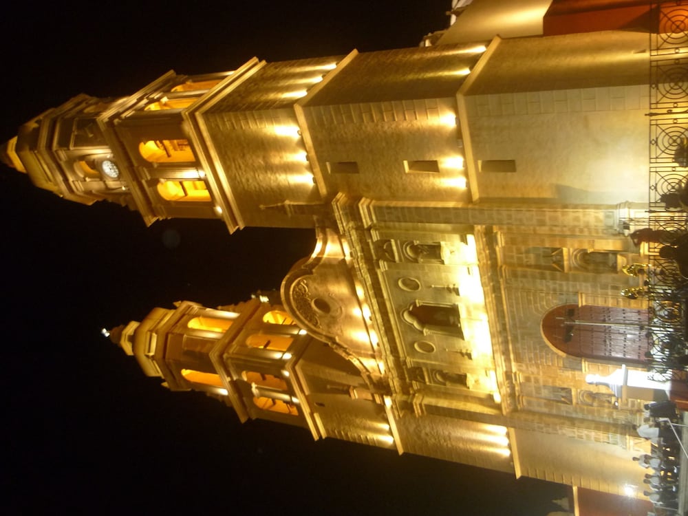 Front of property - evening/night