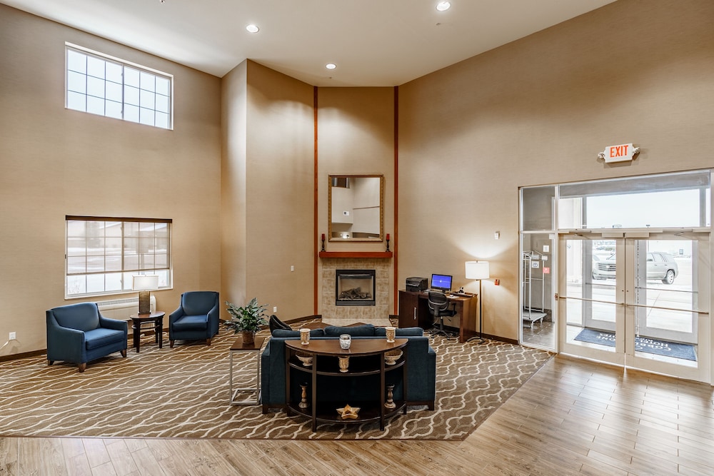 Cobblestone Suites Ripon - photo 3