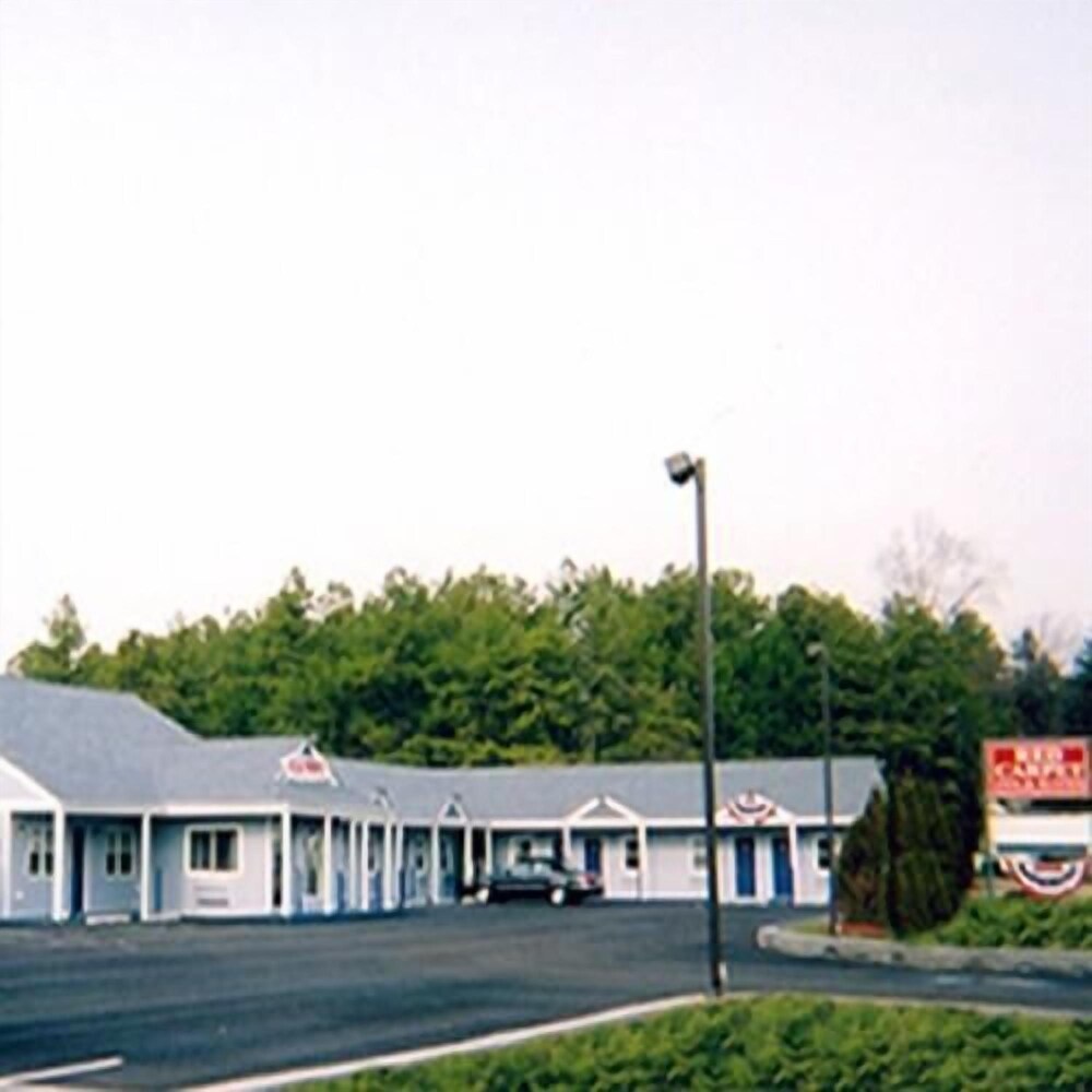 Red Carpet Inn and Suites Hammonton - photo 18