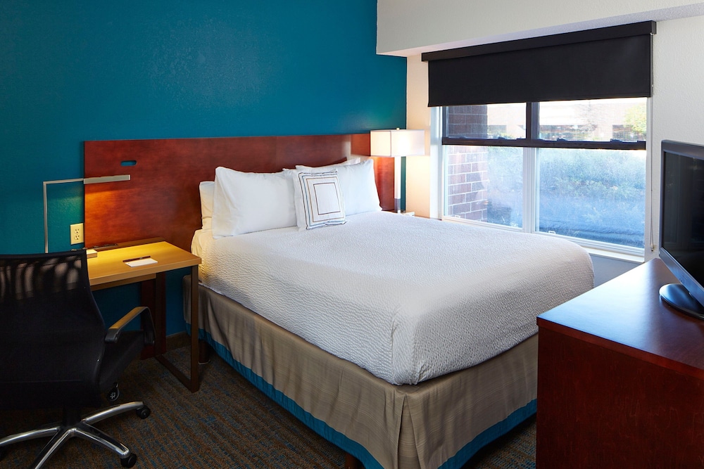 Residence Inn by Marriott Minneapolis St. Paul Roseville - photo 28