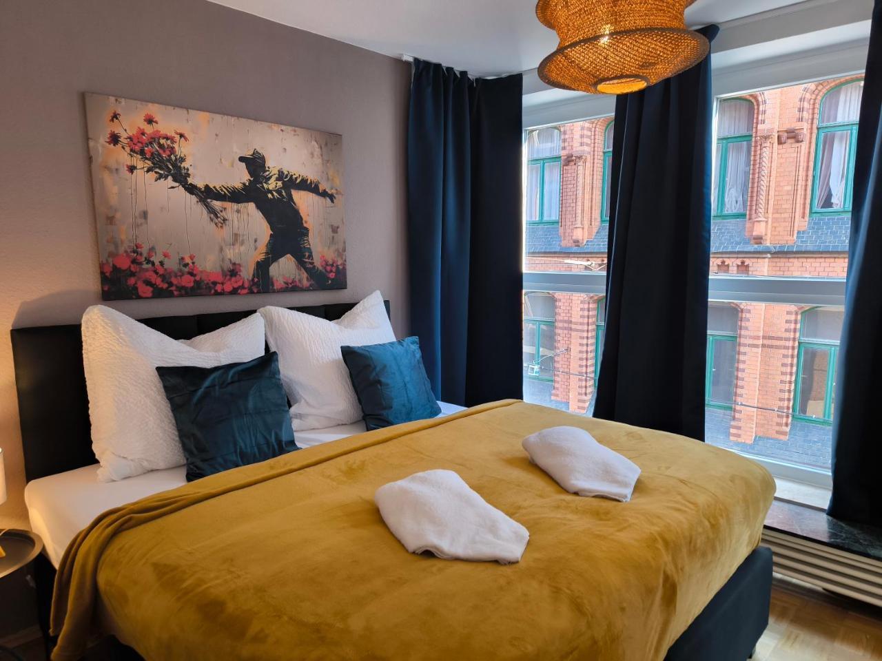 Maremar Apartments Schlafen in Der Altstadt Luxus Boxspring Kuche — 4-Star Luxury Hotel in Minden, Germany