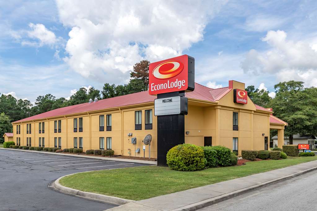 Econo Lodge Saint Stephen - photo 3