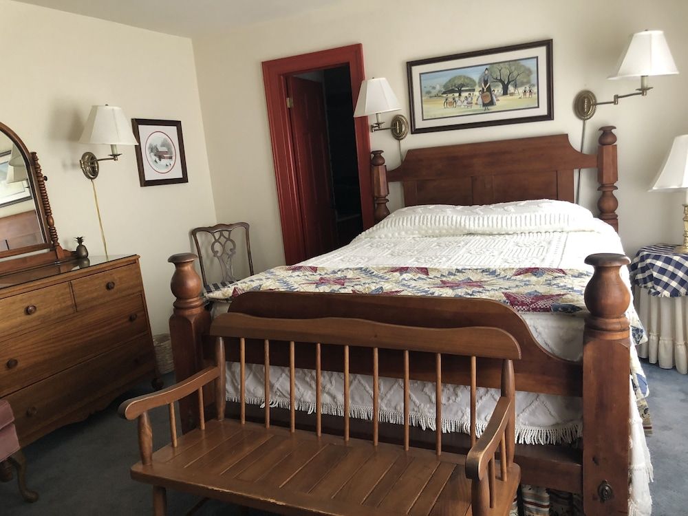 War Hill Inn - photo 19