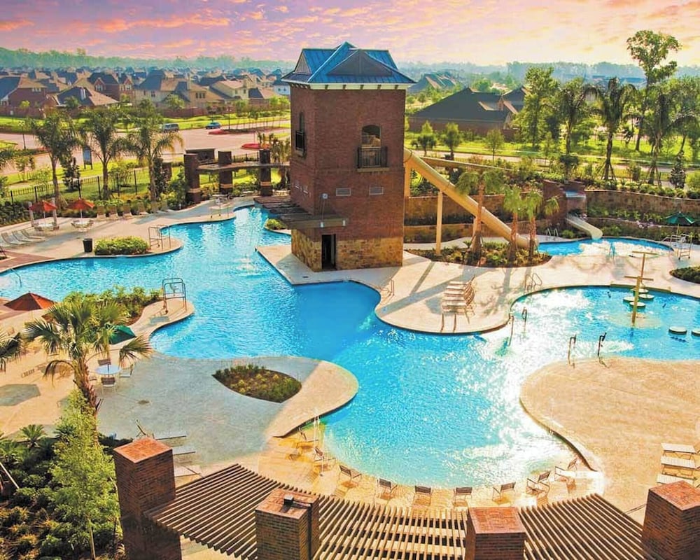 Relax in Style at Our Missouri City Getaway — hotel in Missouri City