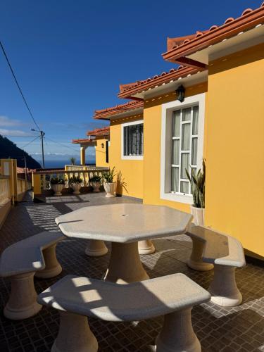 Casa Gonçalves — 4-Star Luxury Hotel in Sao Vicente, Portugal