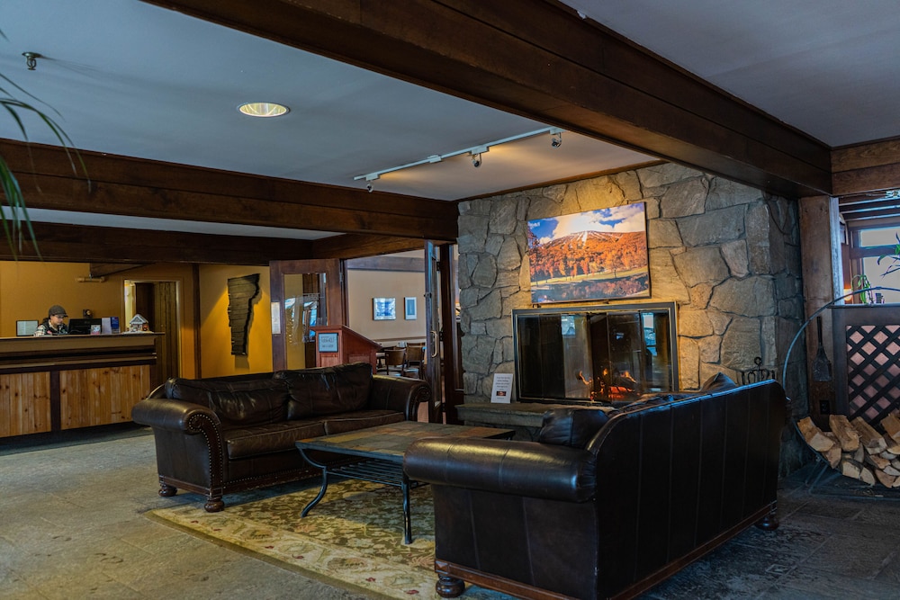 The Black Bear Lodge at Stratton Mountain Resort - photo 3