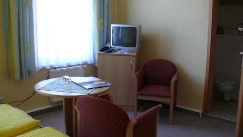 Pension Kreisel — Bad Koesen — photo 5