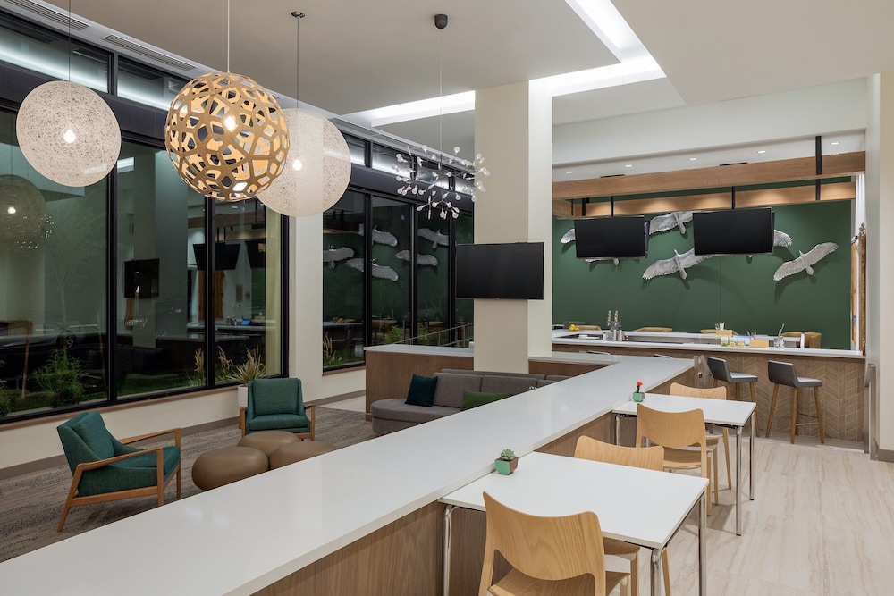 Element Denver Downtown East - photo 3