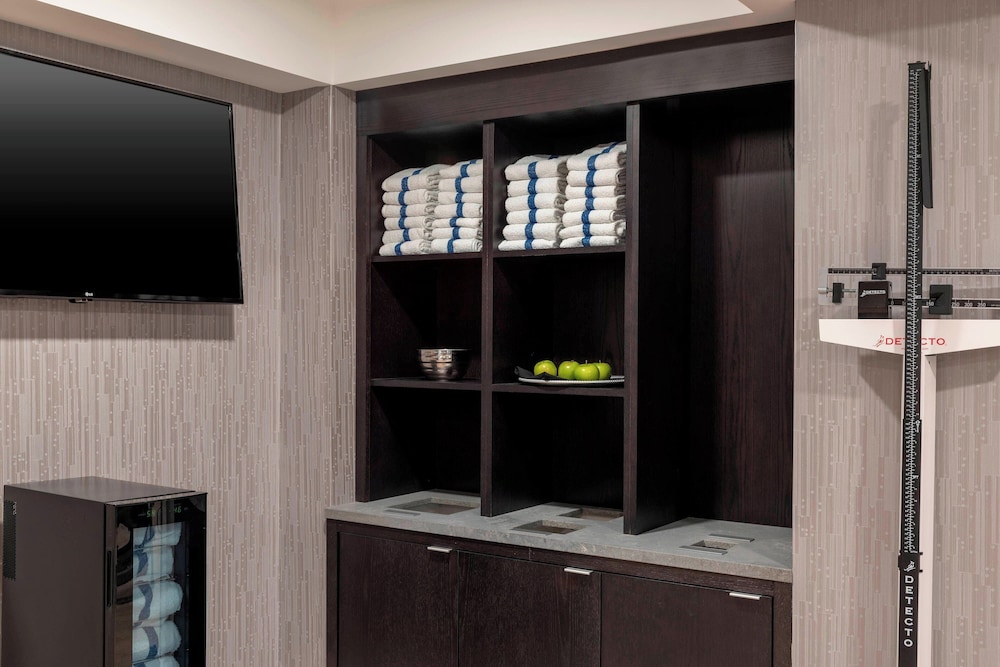 Delta Hotels by Marriott Kalamazoo Conference Center - photo 24