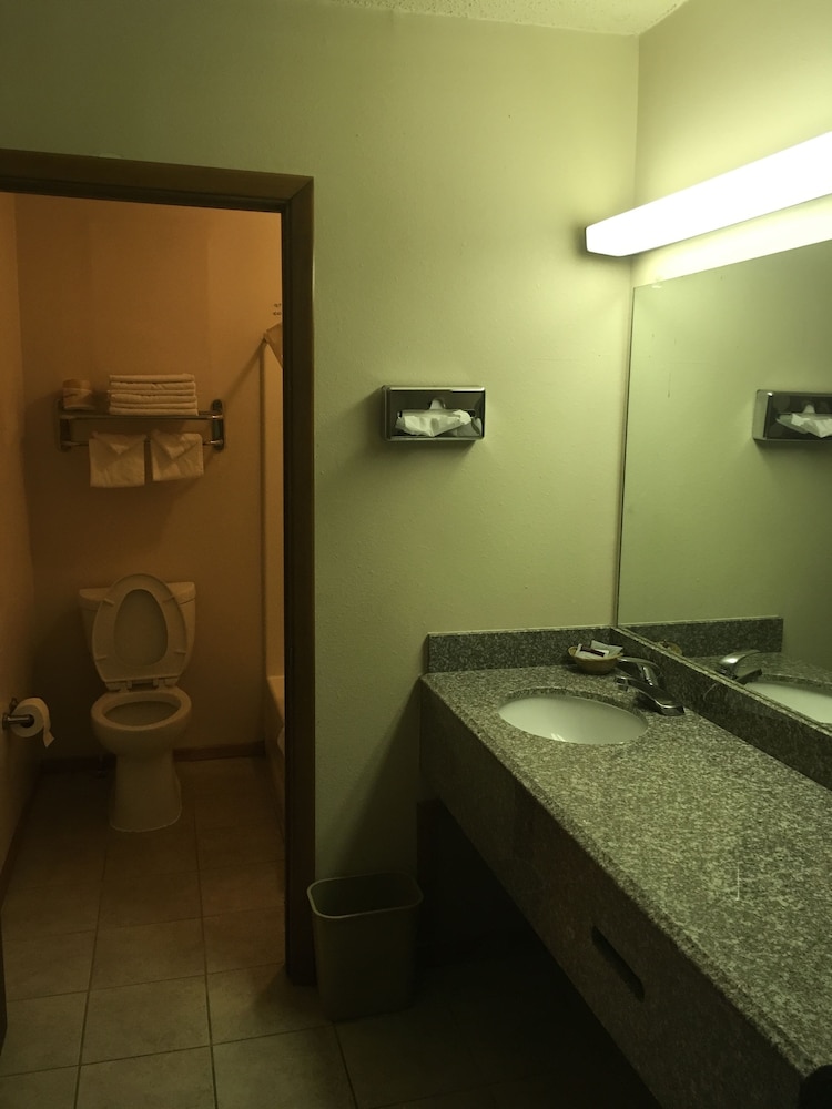 Budget Inn La Fonda Motel - photo 24