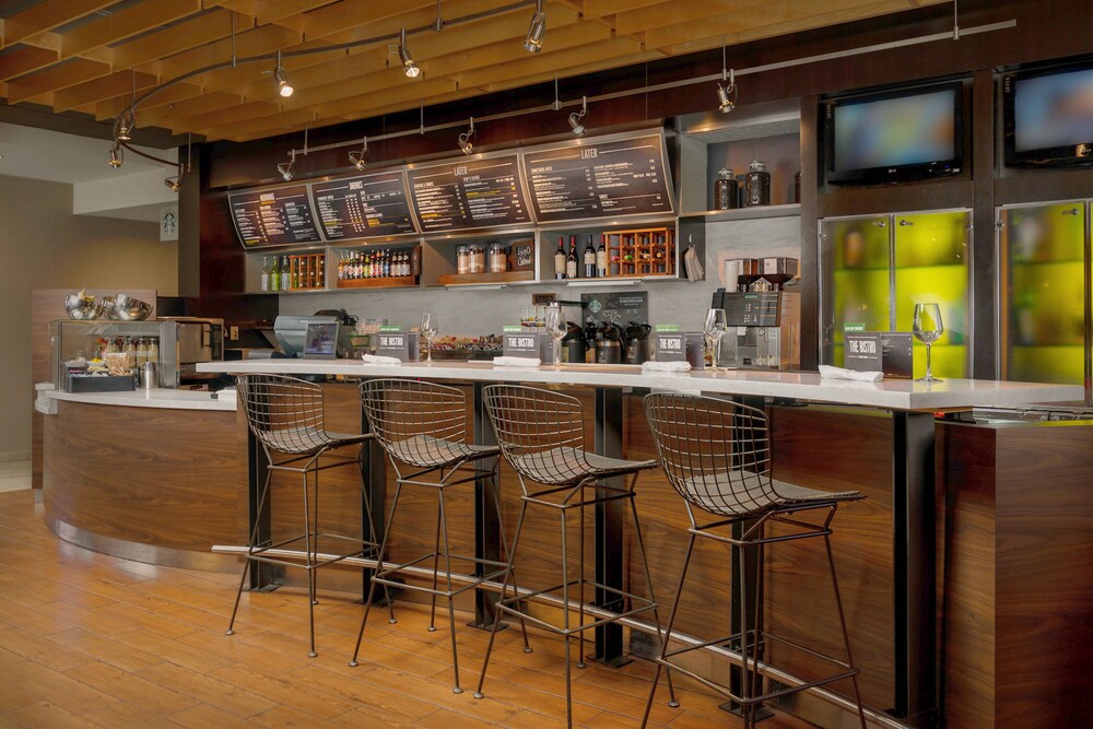 Courtyard by Marriott New Haven Orange Milford - photo 23
