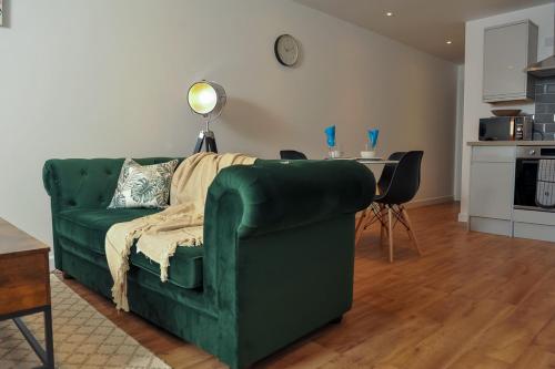 Select SA Queens Terrace