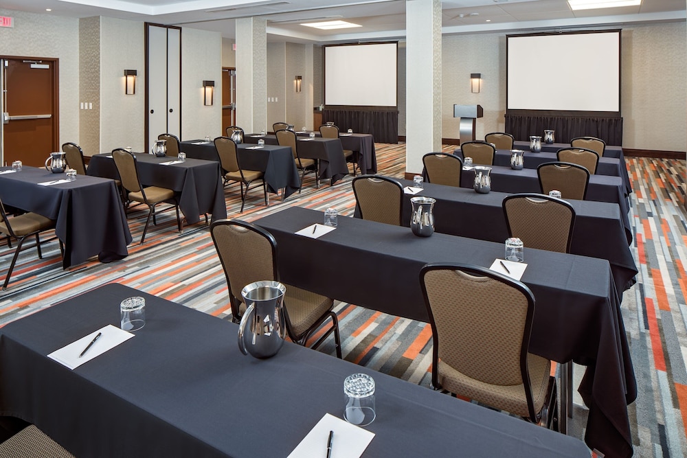 Nashville Airport Marriott - photo 32