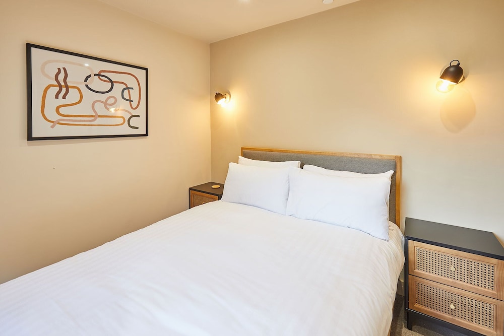 Host & Stay No.33 — Tynemouth — photo 5