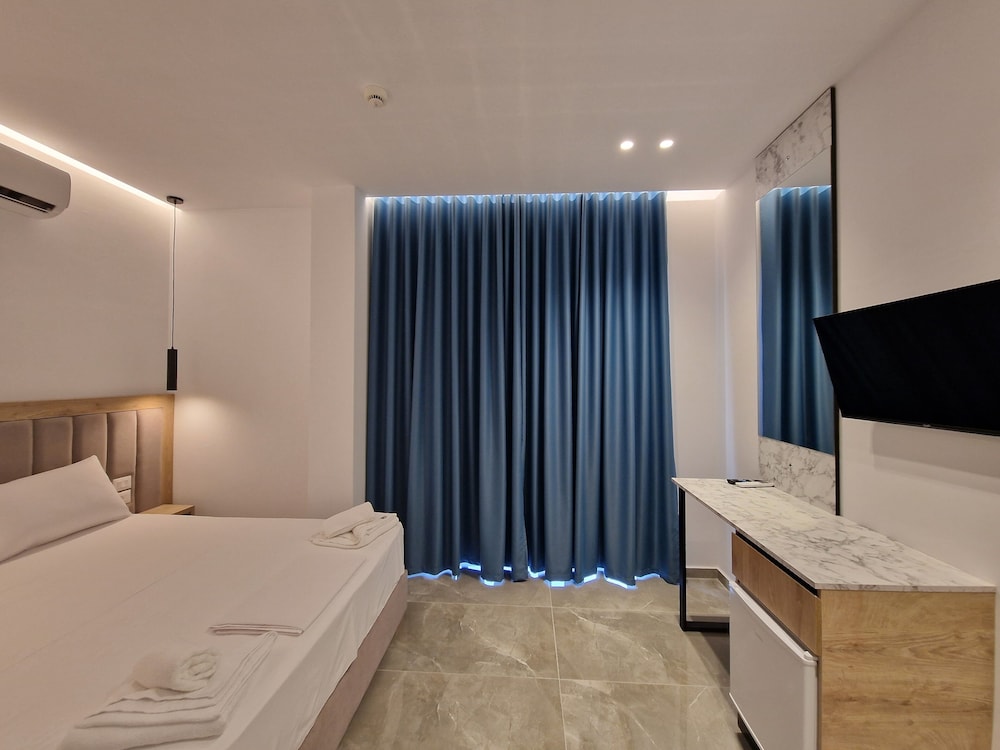 Monel Hotel — Ksamil — photo 4