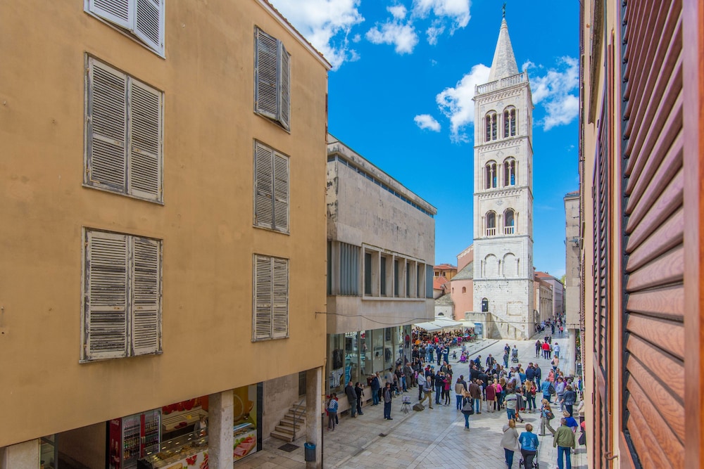 Bell Apartment — 4-Star Luxury Hotel in Zadar, Croatia