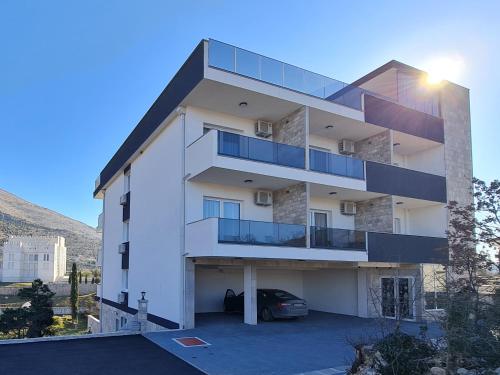 Vila Hercegovka — 4-Star Luxury Hotel in Trebinje, Bosnia and Herzegovina