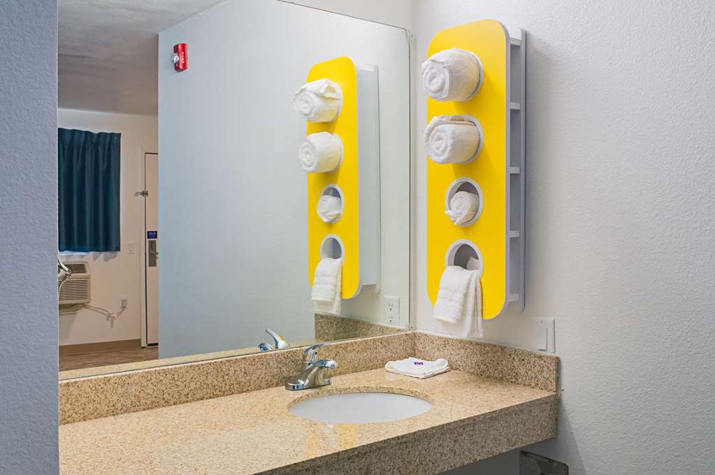 Motel 6 Bay Saint Louis MS - photo 19