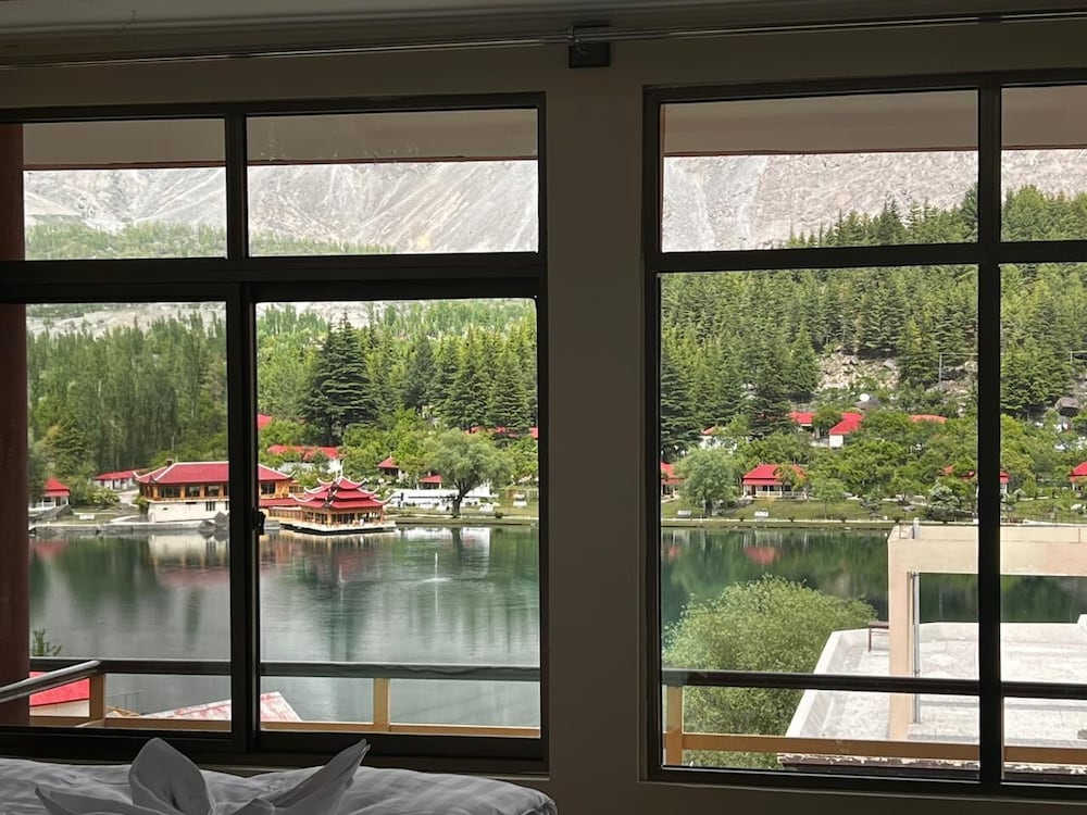 Hotel Mountain Lagoon in Skardu, Pakistan
