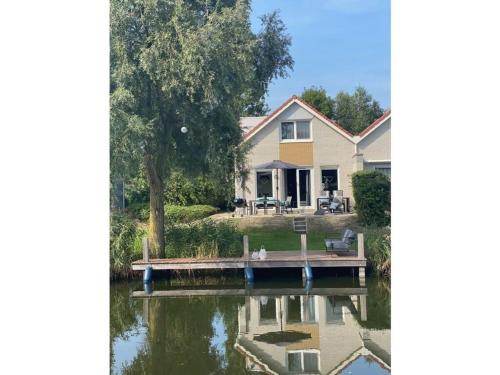 Sunhouse Makkum Beach — hotel in Makkum