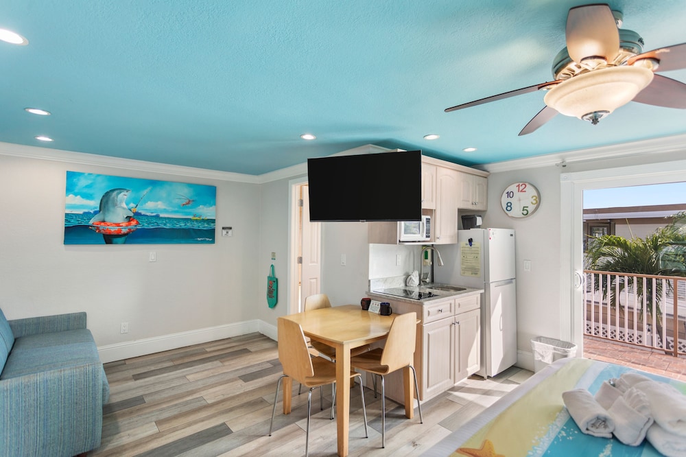 Bayview Plaza Waterfront Resort - photo 12