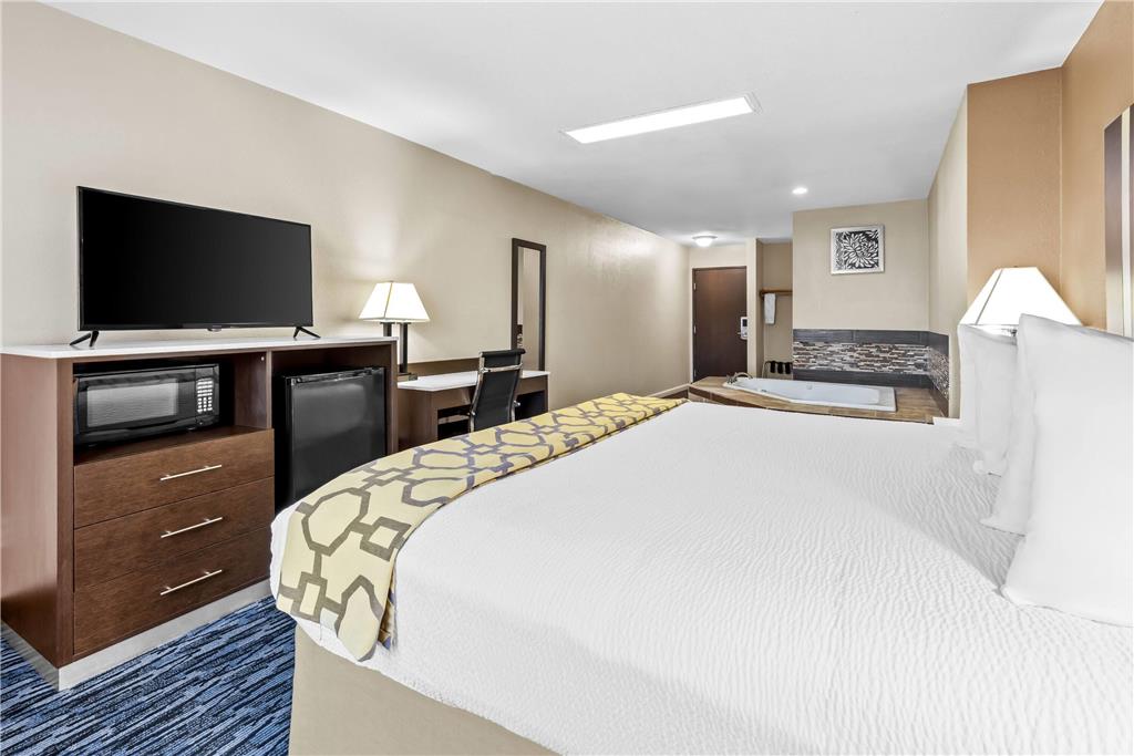 Baymont by Wyndham Port Arthur Groves Area - photo 46