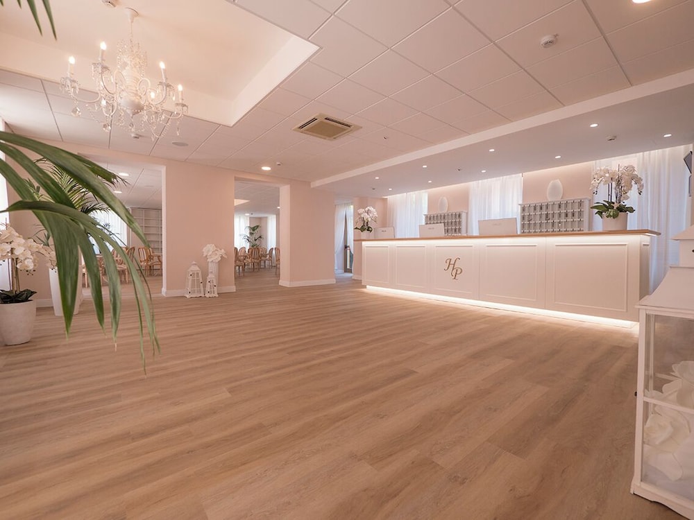 Hotel Villa Paolina Resort in Pietra Ligure, Italy