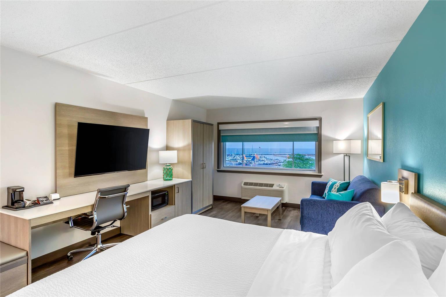 The Harborview on Lake Michigan Ascend Hotel Collection - photo 40