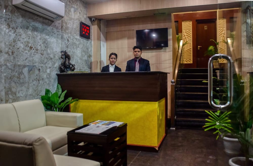 Emporio Hotel in Haldwani, India