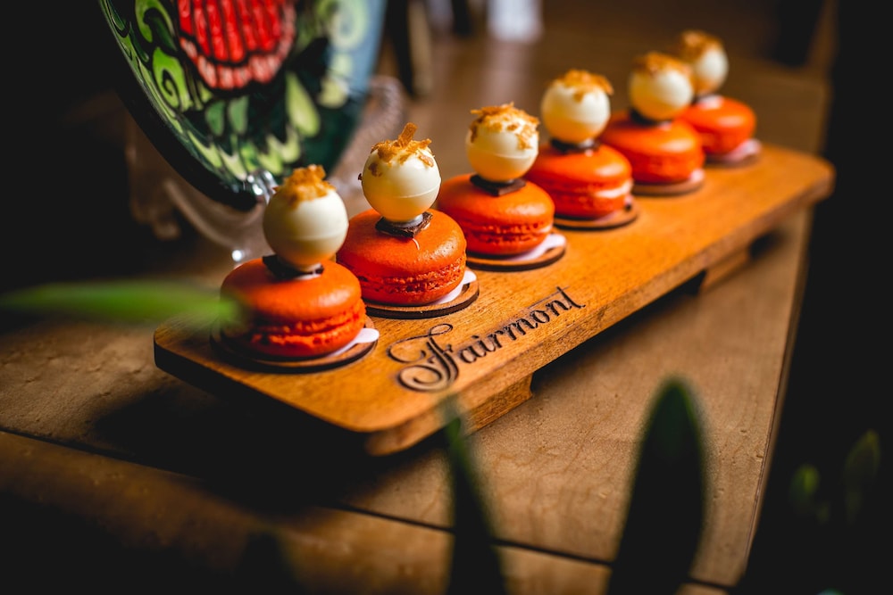 מזון ומשקאות