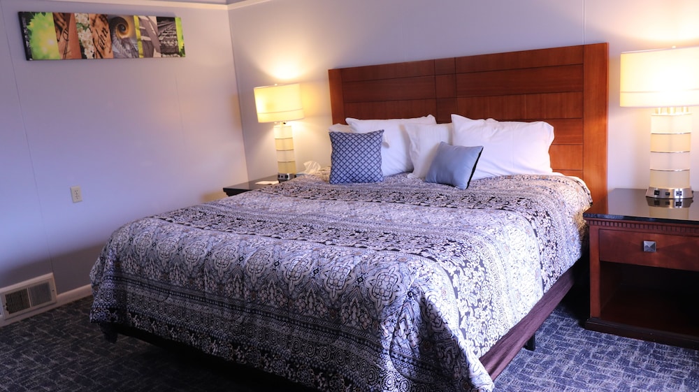 Copper Lantern Motor Lodge - photo 14