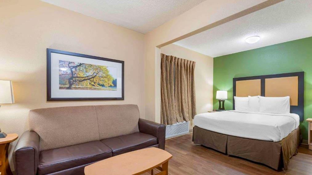 Studio 6 Extended Stay St Louis MO Westport Craig Road - photo 22