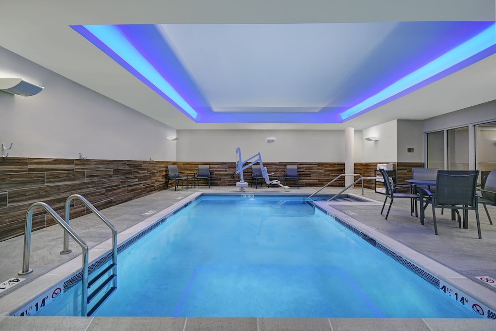 Fairfield Inn & Suites by Marriott Mansfield - photo 26