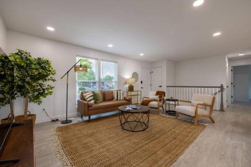 5bd Game Room Backyard Bbq 20 Mins To Den — Thornton
